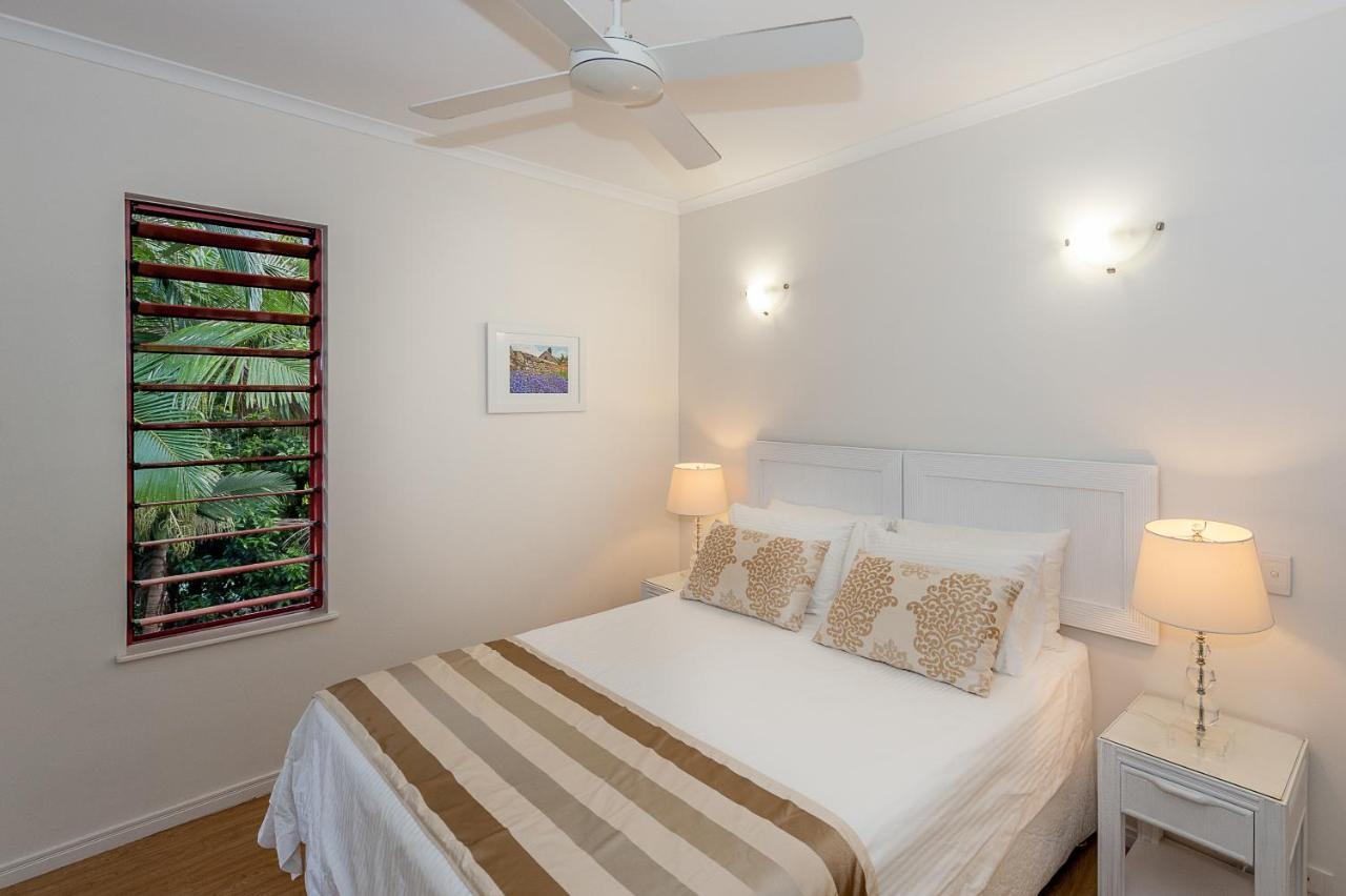 Aparthotel Oasis At Palm Cove Exterior foto