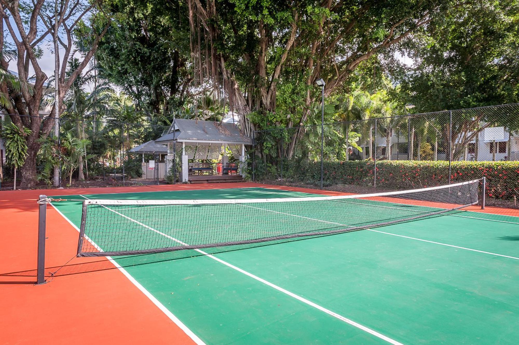 Aparthotel Oasis At Palm Cove Exterior foto