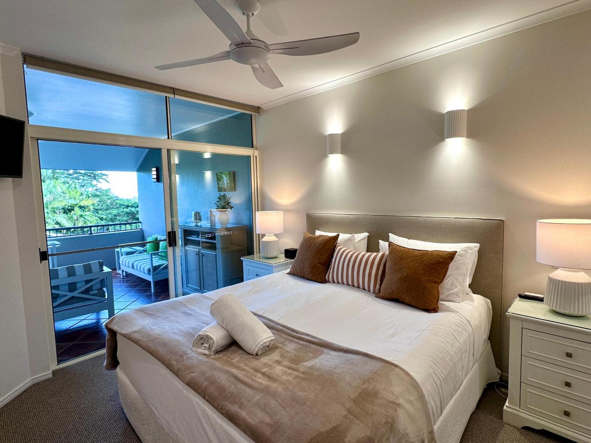 Aparthotel Oasis At Palm Cove Exterior foto